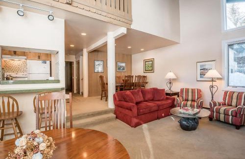 Warm Springs House | Prospector Condo 171