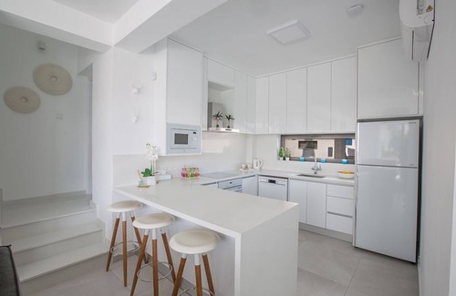 Protaras Cottage | Protaras Holiday Villa CR3 - a villa that sleeps 11 guests in 5 bedrooms