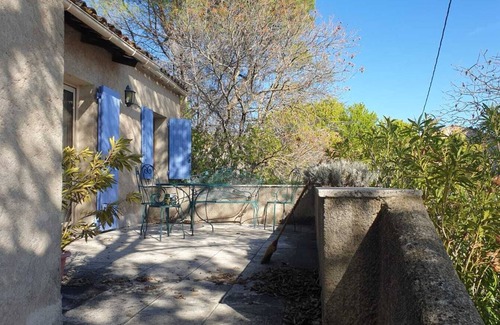 Reillanne House | Provençal house with swimming pool LUBERON in pretty village of LUBERON