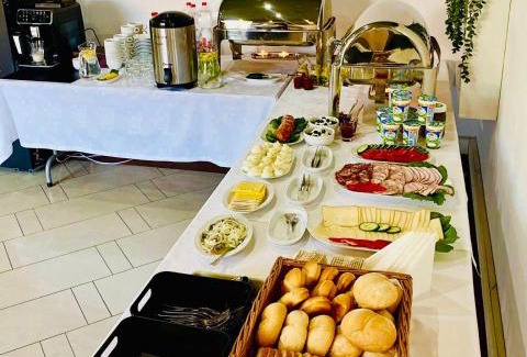 Ostroda Hotel | Przystań Ostróda - pokoje i apartamenty
