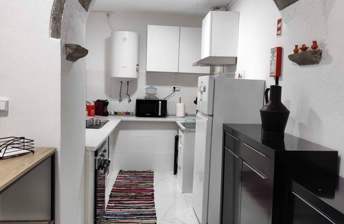 Nordeste House | Centenary house with spacious areas located in the green heart of São Miguel!