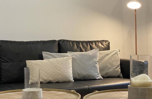 Las Acacias Apartment | Puerta de Toledo III – 1-Bedroom Apartment