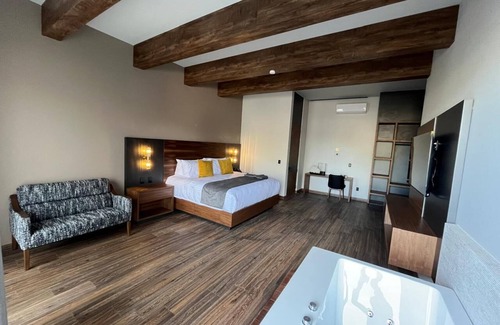 Bernal Hotel | Puertas de la Peña Hotel & Spa