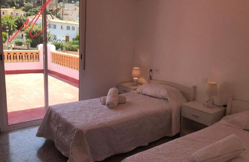 Urbanitzacio Gotmar House | Puerto Pollensa Villa Nevada next to the Beach, private pool