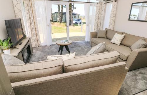 Hasguard Cross House | Puffin Lodge