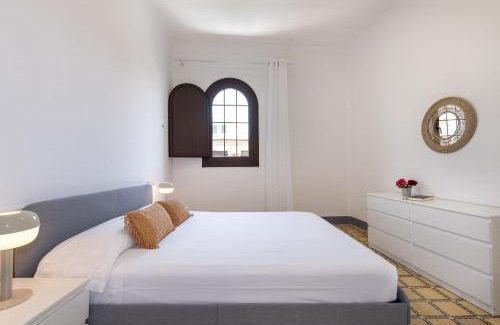 Constanti Apartment | Pujol Barbera by Unik Vacation