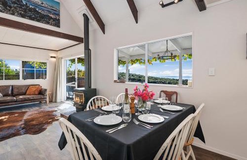 Mount Ruapehu Ski Area House | Pukawa Country Lodge - Pukawa Bay Holiday Home