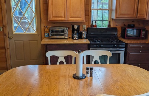 South Rutland House | Pulaski Salmon fishing ,Tug hill ATV trails here, 3 bedroom house. Great Wifi