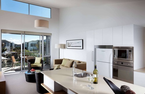 Magenta Shores Hotel | Pullman Magenta Shores Resort