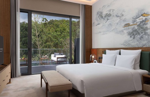 Hongta District Hotel | Pullman Yuxi Falcon