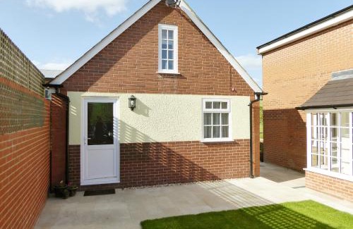 Littlebredy House | Pump Lodge