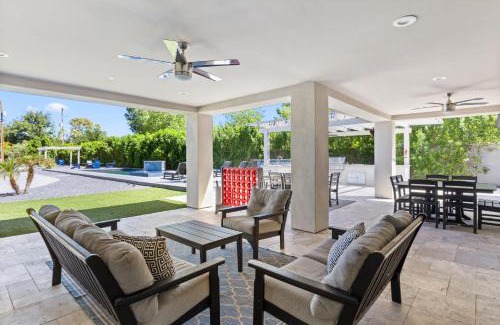 Alhambra House | Pura Vida Home - Chic Villa Saltwater Pool Spa Games