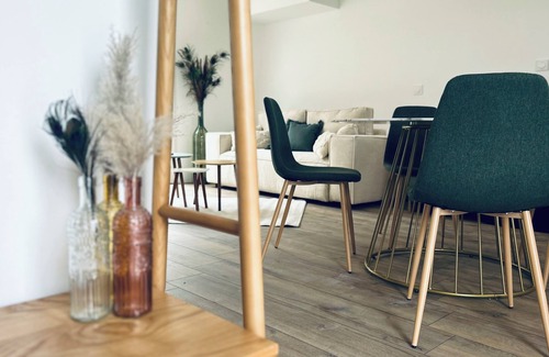 Ecaillon Apartment | Pura Vida Spa - Gîte 4 Couchages Avec spa Privatif - Équipement Bébé sur Demande