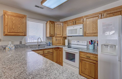 St. George Condo | Pure Comfort - 3 bedroom/2 bath Las Palmas Condo