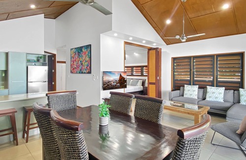 Nelly Bay Villa | Pure Magnetic Villa 9