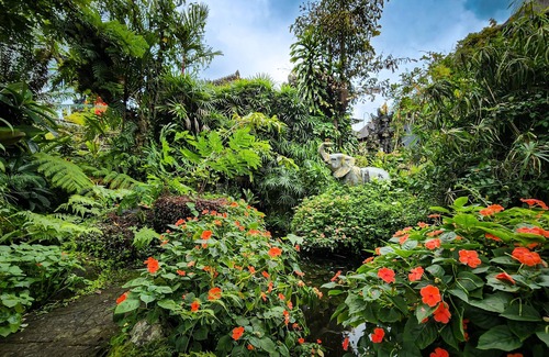 Undisan House | Puri Karang Residence