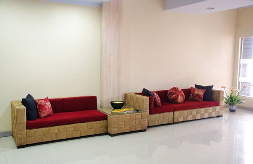 Gatot Subroto Hotel | Puri Saron Hotel Denpasar