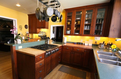 Crested Butte Bed & Breakfast | Purple Mountain Bed & Breakfast