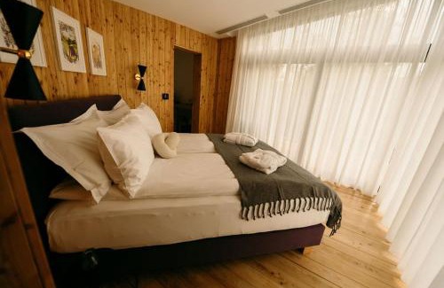 Runcu House | PurpleVague
