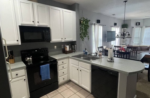 Red Hill Condo | Putters Hideaway @ Legends Golf Resort