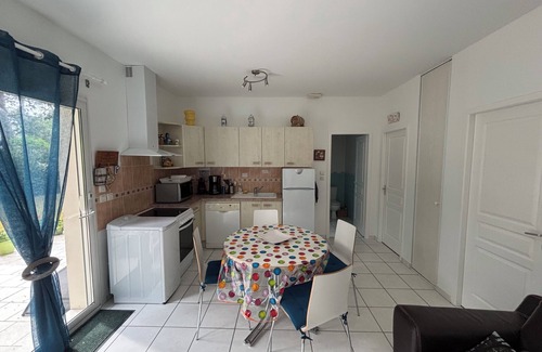 Pyla-sur-Mer House | Pyla Sur Mer: Apartment/flat - Pyla sur Mer