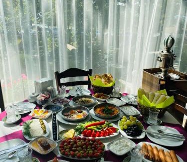 Azerbaijan House | Qaynama Hotel