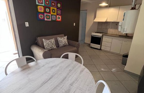 La Consulta Apartment | Quí - alojamientos