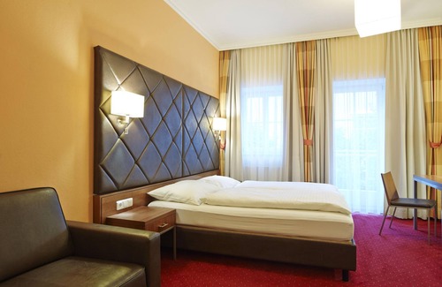 Maxglan Hotel | Quadruple room, non refundable - Villa Ceconi, hotel