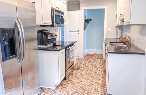 Thomasville House | QUAIL COTTAGE - 2 Bed home 4 blocks from downtown Thomasville