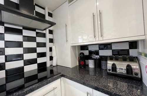 Pevensey Apartment | Quaint 2 Bed Village Retreat