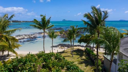 Grand Gaube House | Quaint 4-Bedroom Cottage in a fishing village