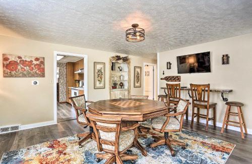 Spearfish House | Quaint Central Spearfish Home with Deck and Yard!