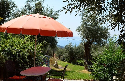 South Pelion Cottage | Quaint character cottage in traditional Greek village