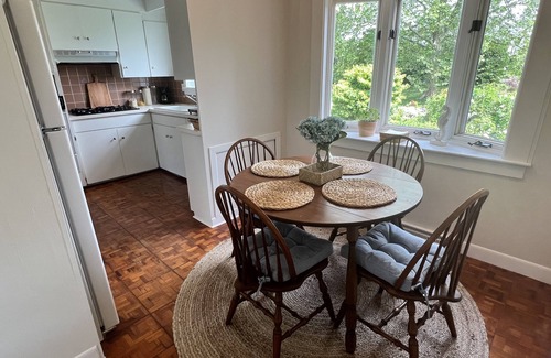 Dartmouth Apartment | Quaint Coastal Cottage in Padanaram