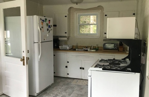 East Charleston Cottage | Quaint Cottage On Echo Lake East Charleston, VT