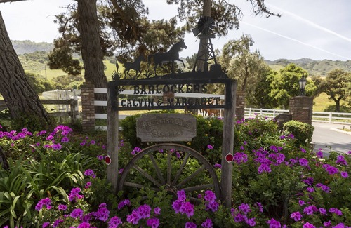 Salinas Cottage | Quaint Country Cottage
