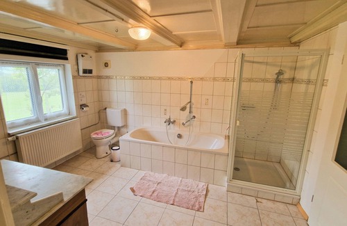 Weitnau Other | Quaint farmhouse in the countryside with its own garden, 10 beds