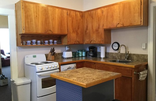 Wallace Cottage | Quaint historic mining town nestled in the mountains between two ski resorts.