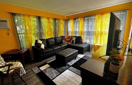 West Trenton House | Quaint Historic Colonial in West Trenton Ewing New Jersey