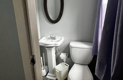 West Trenton House | Quaint Historic Colonial in West Trenton Ewing New Jersey