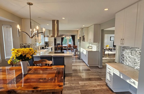 Metro Vancouver Regional District House | Quaint island farming community. A world removed from the hustle and bustle.