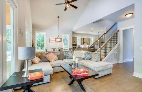 Newnan House | Quaint Newnan Vacation Rental Near State Park!