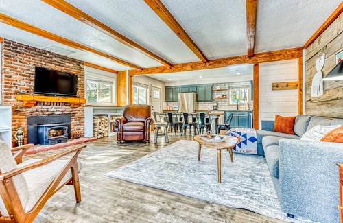Three Rivers House | Quaint, riverfront home with woodstove, patio, deck, board games & washer/dryer