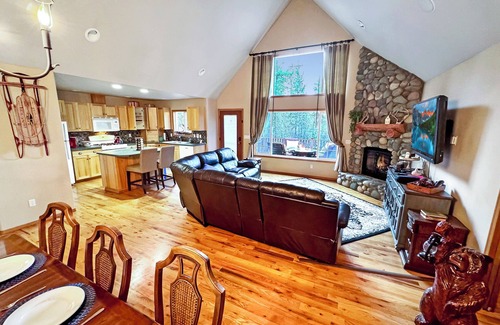 Naches House | Quaking Aspens Retreat near Mt. Rainer, Whitepass Ski Area
