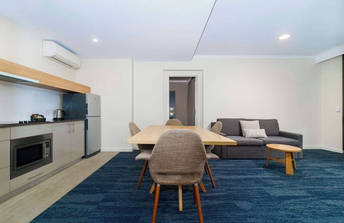 Shepparton South Hotel | Quality Hotel Parklake Shepparton