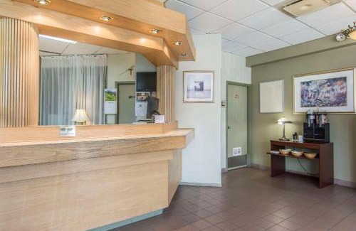 Sherbrooke Hotel | Quality Hotel & Suites