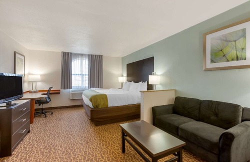 Bedford Hotel | Quality Inn Alexis Rd
