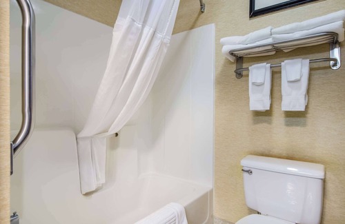 Goodland Hotel | Quality Inn Goodland I-70
