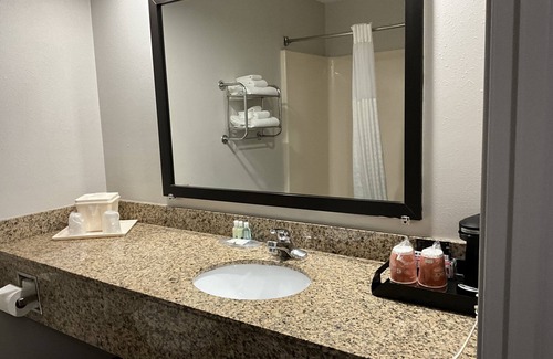 Jacksonville Hotel | Quality Inn Jacksonville near Little Rock Air Force Base