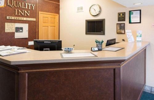 Lakeville Hotel | Quality Inn Lakeville North